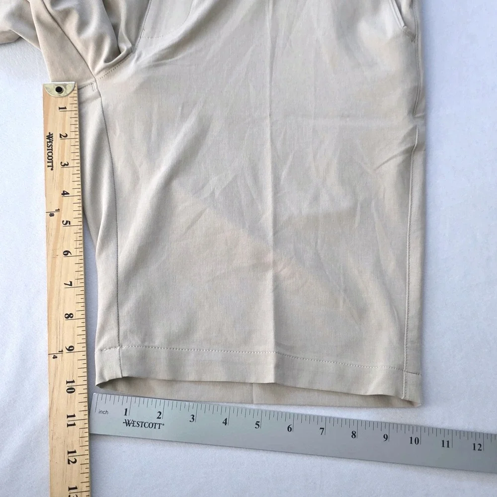 Peter Millar Crown Sport Mens Golf Shorts Khaki Tan Stretch Performance Size 33